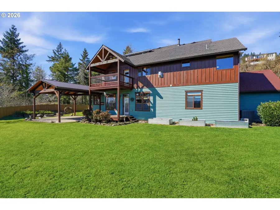 1803 N Woodburn Rd, Washougal, WA 98671 - #3