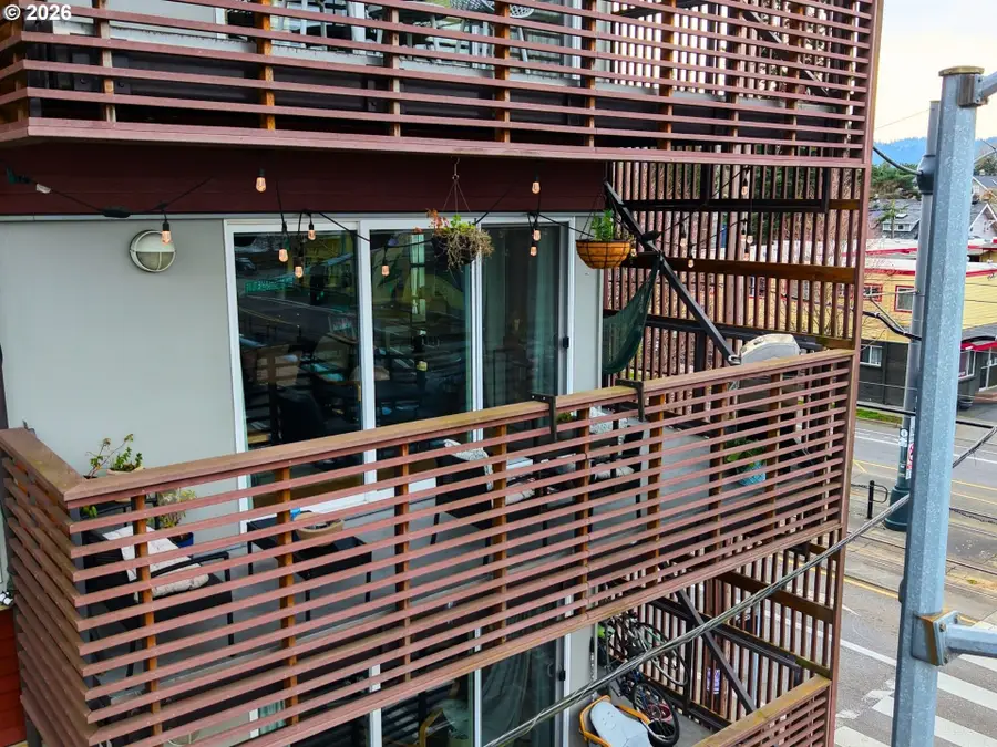 3970 N Interstate Ave #301, Portland, OR 97227 - #3