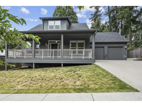 3785 SW Caldew St, Portland, OR 97219