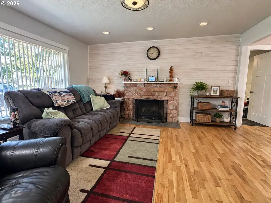 1710 1st St, La Grande, OR 97850 - #2