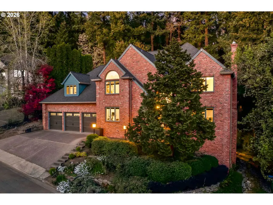 19125 35th Pl, Lake Oswego, OR 97034 - #3