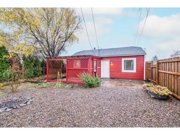 1810 Liberty St Ne, Salem, OR 97301