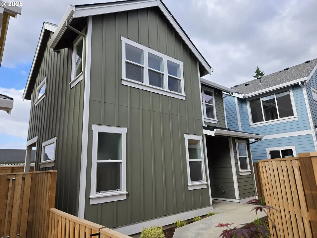 7263 SE Duke St #7, Portland, OR 97206 - Image #1