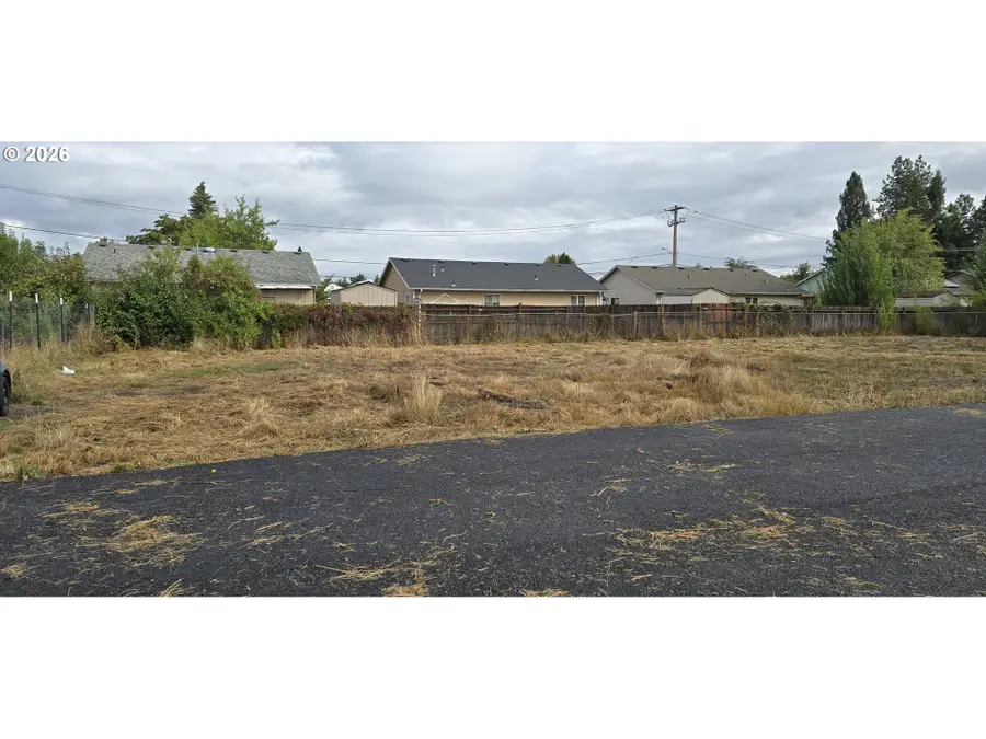 2325 Marion St Se, Albany, OR 97322 - #2