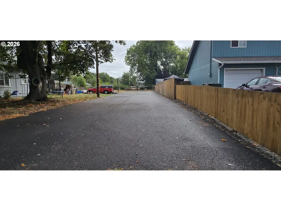 2325 Marion St Se, Albany, OR 97322 - #3