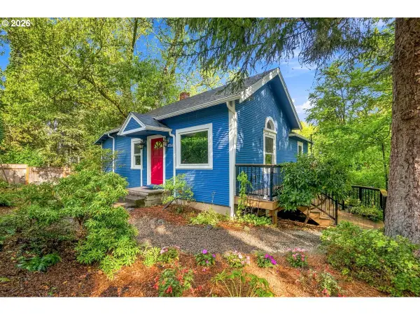 5753 SW Vermont St, Portland, OR 97219