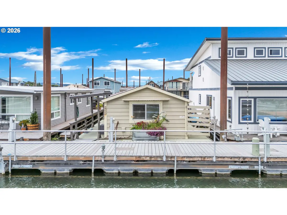 1777 N Jantzen Ave, Portland, OR 97217 - #1