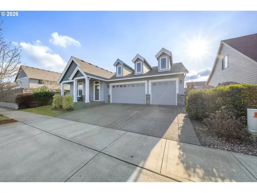 12089 Tolstrup Dr, Oregon City, OR 97045 - #2