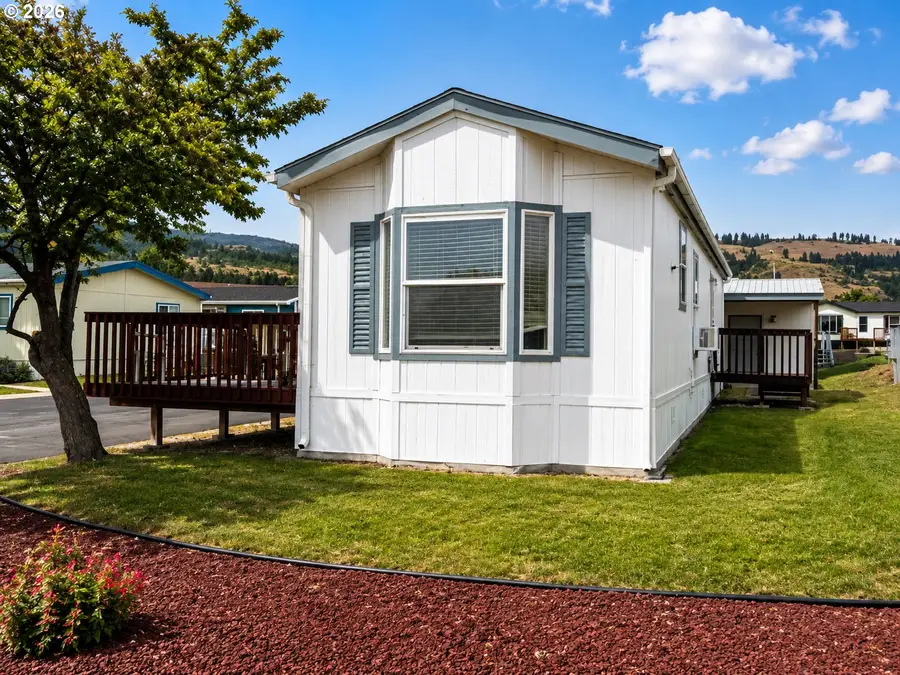 313 12th St #16, La Grande, OR 97850 - #3