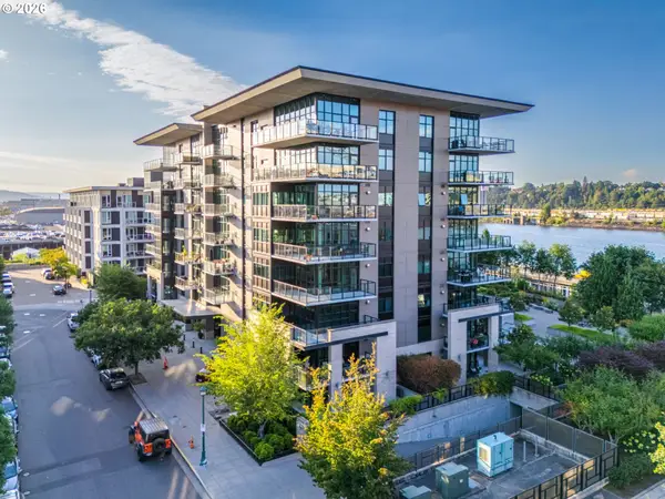 1830 NW Riverscape St #511, Portland, OR 97209