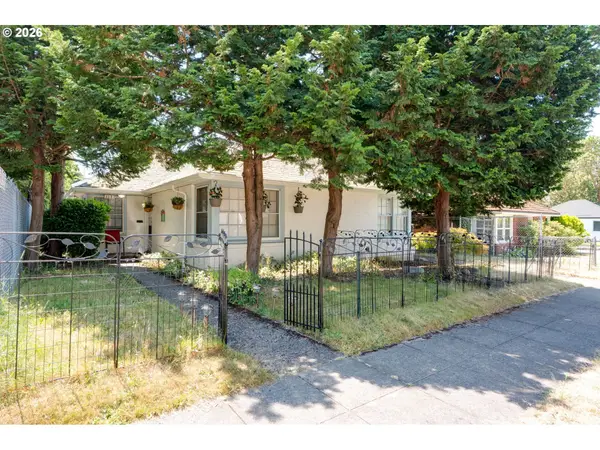 117 W 31st St, Vancouver, WA 98660