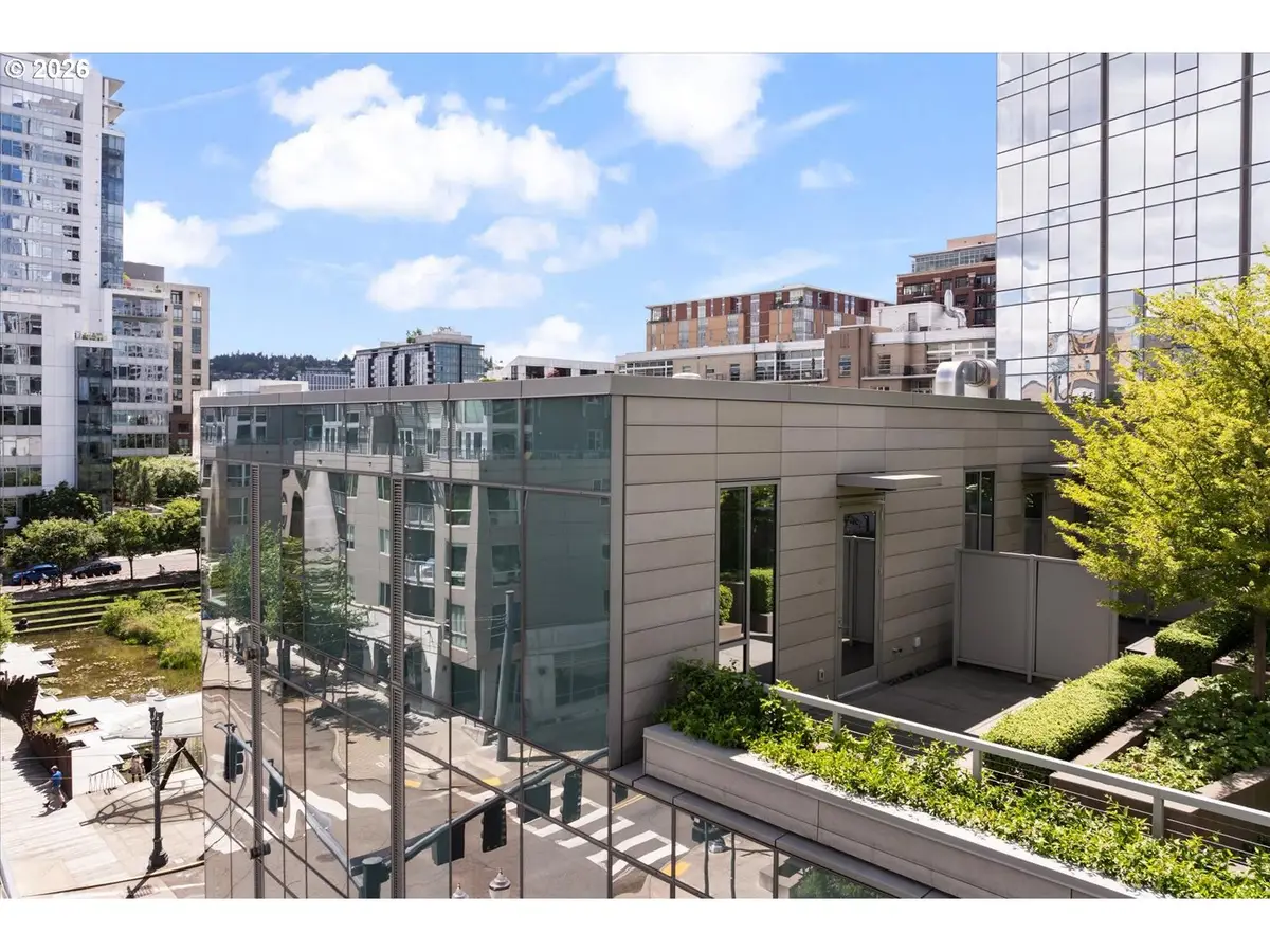 1075 NW Northrup St #421, Portland, OR 97209 - #1