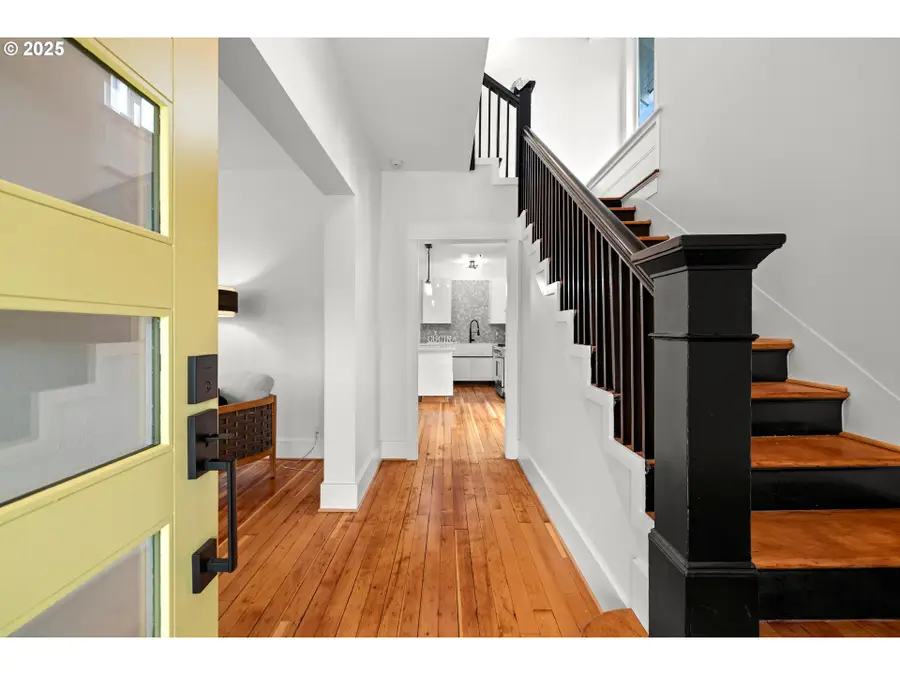 2021 N Sumner St, Portland, OR 97217 - #3