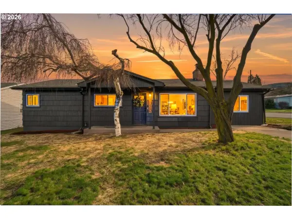 1020 Oregon St, TheDalles, OR 97058