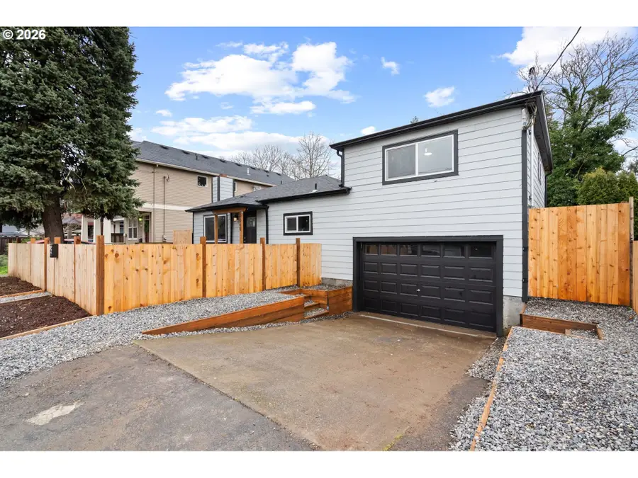 6640 SE 66th Ave, Portland, OR 97206 - #2