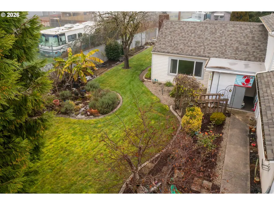 1000 N St, Springfield, OR 97477 - #3