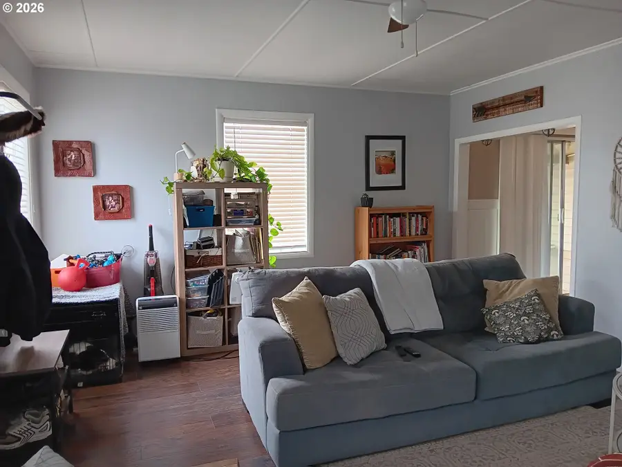 213 NW Cliff St, Newport, OR 97365 - #2