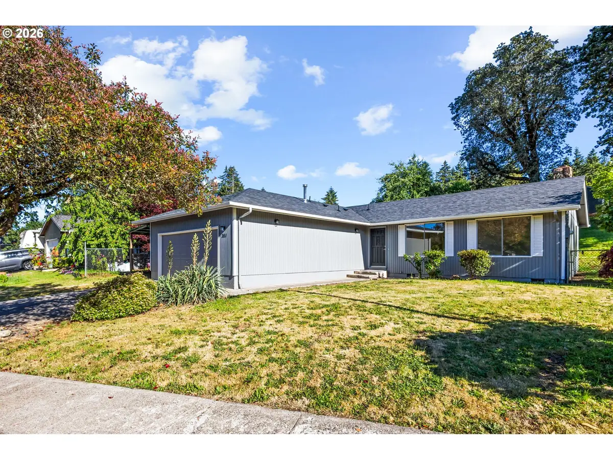 361 W Pine St, Sweet Home, OR 97386 - #1