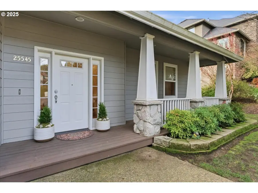 25545 Katherine Ct, West Linn, OR 97068 - Image #3