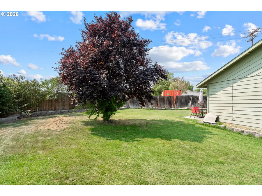 1333 SW Suzanne Ct, Hermiston, OR 97838 - #3