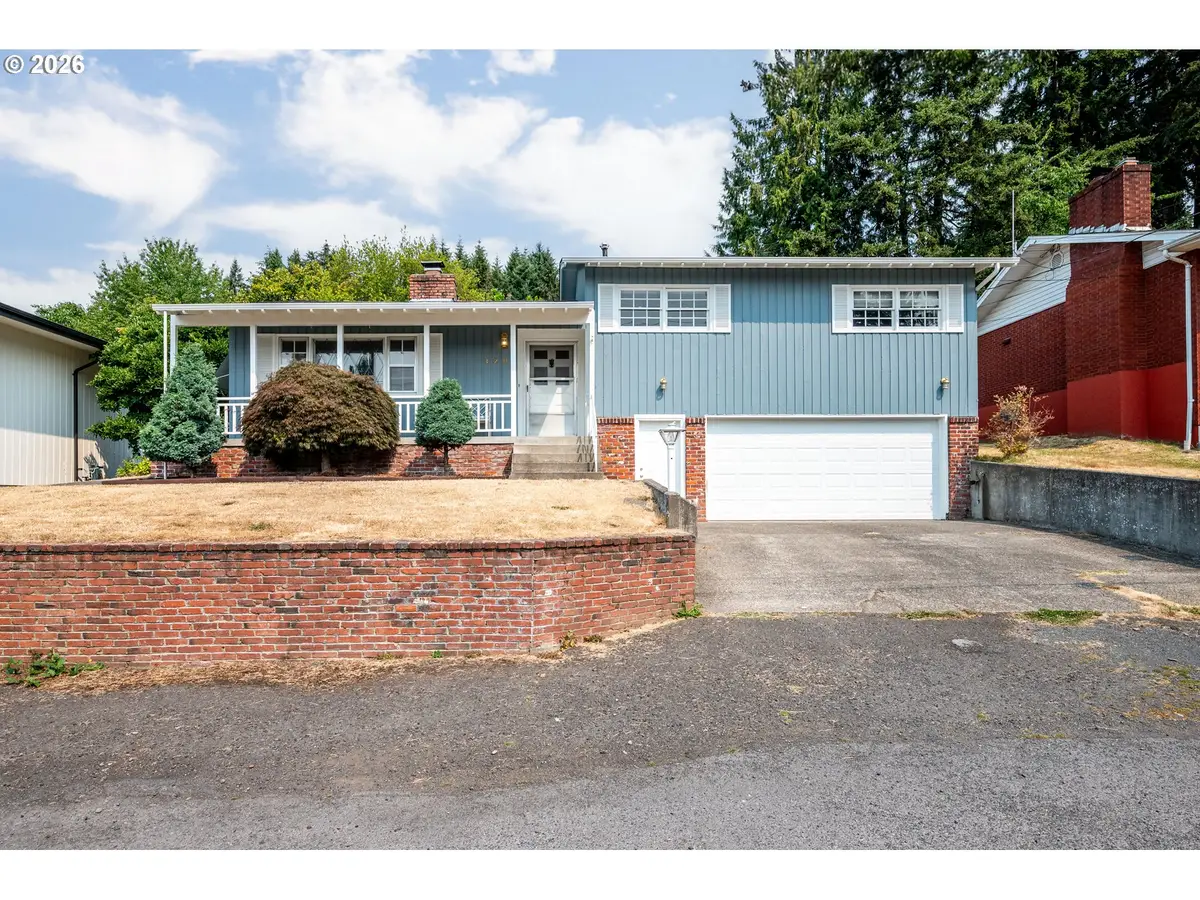 1207 Spruce St, Longview, WA 98632 - #1