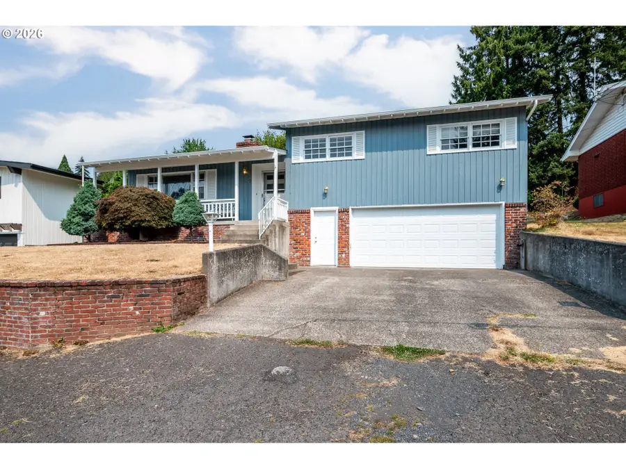 1207 Spruce St, Longview, WA 98632 - #2