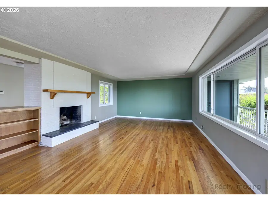2609 E Mcloughlin Blvd, Vancouver, WA 98661 - #2