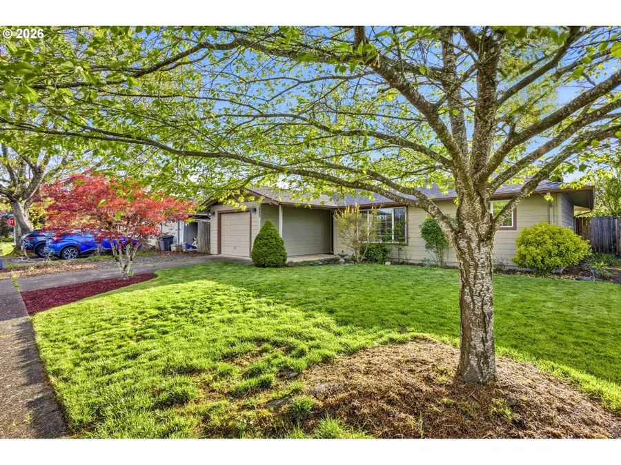 2880 SE Aldrin Pl, Corvallis, OR 97333 - #3
