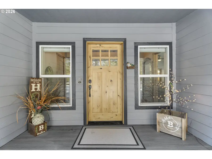 53315 Holiday Dr, Sisters Millican, OR 97739 - #3