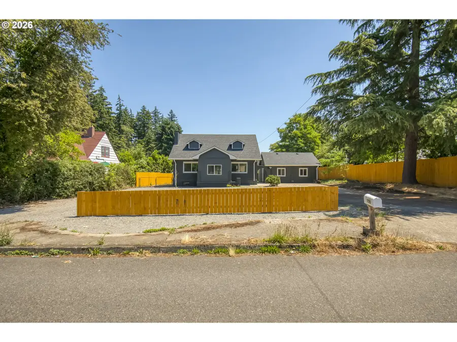 750 SE 135th Ave, Portland, OR 97233 - #3