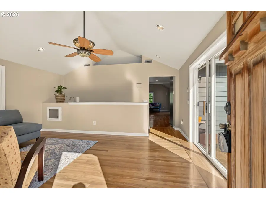 1235 11th St, West Linn, OR 97068 - #3