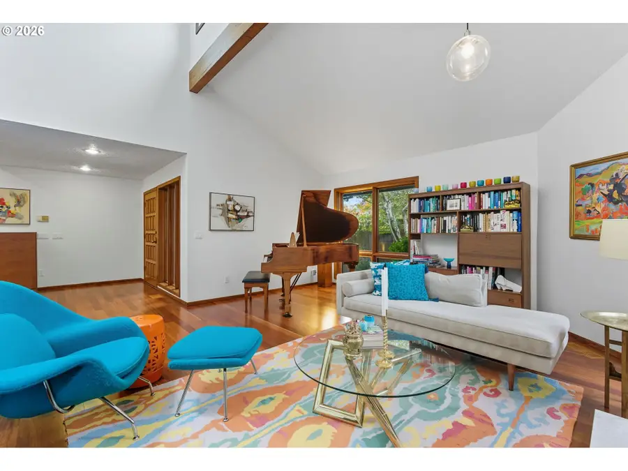 4393 Sundew Ct, Lake Oswego, OR 97035 - #3