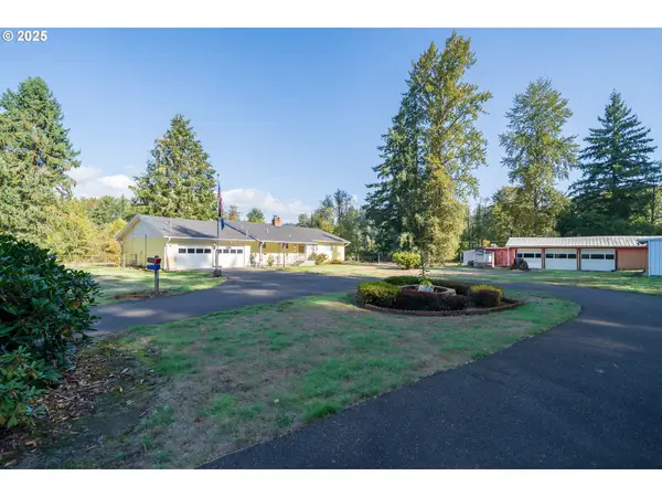 628 N 13th St, Lyons, OR 97358