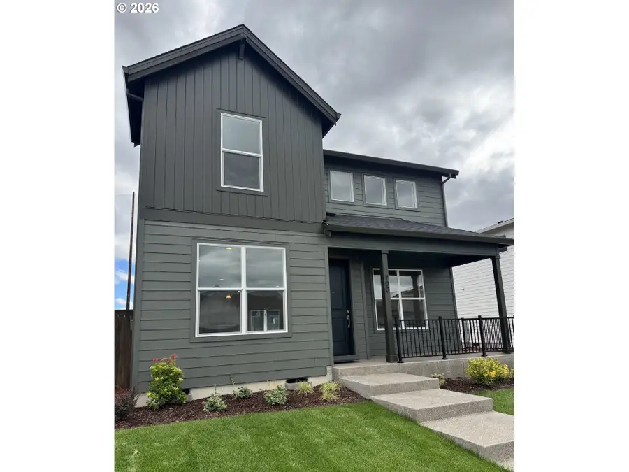 700 Magnolia Ave, Woodburn, OR 97071 - #2