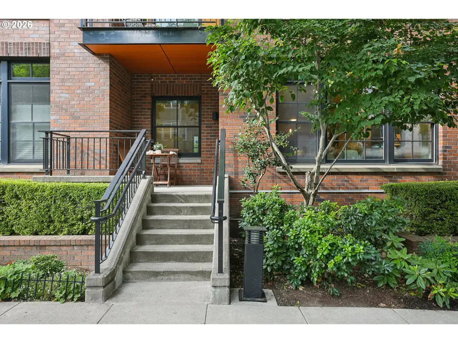 2335 NW Raleigh St, Portland, OR 97210 - #2