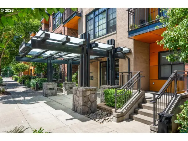 2335 NW Raleigh St #129, Portland, OR 97210