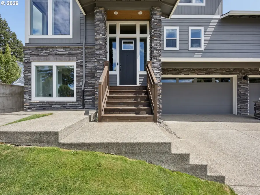 19384 Dublin Ave, Sandy, OR 97055 - #2