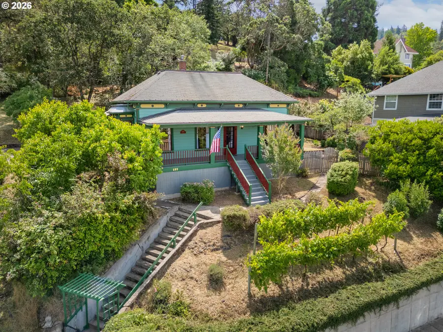 609 SE Chadwick St, Roseburg, OR 97470 - #3