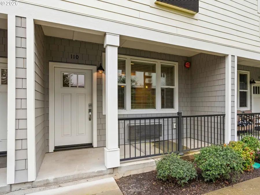 110 NE 109th Ave, Portland, OR 97220 - #3