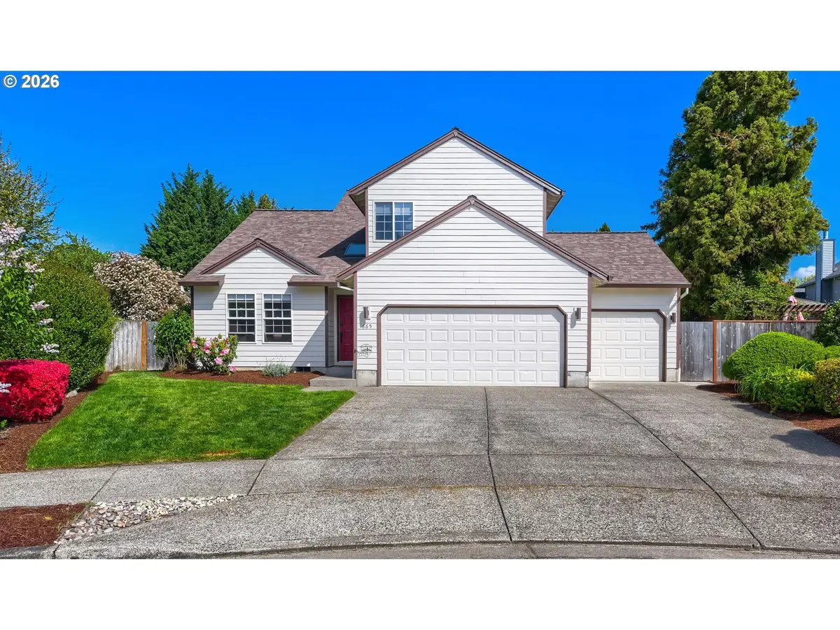 665 NE Valarie Ct, Hillsboro, OR 97124 - #1