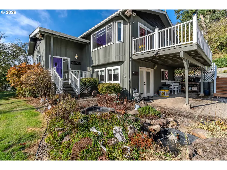 915 SE Pounder Rd, Corbett, OR 97019 - #3