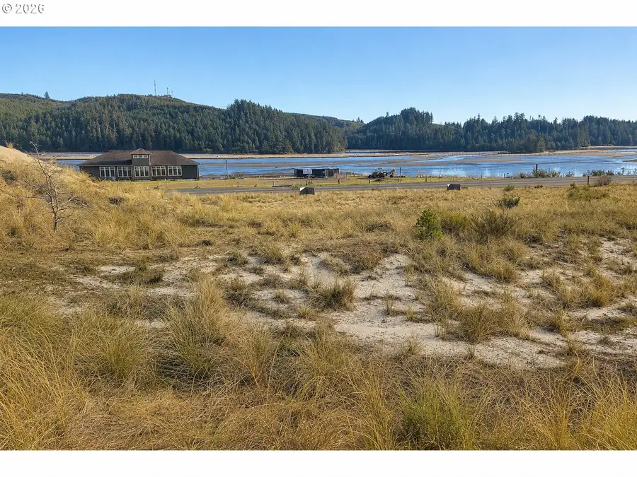 2100 Vinca, Florence, OR 97439 - #2