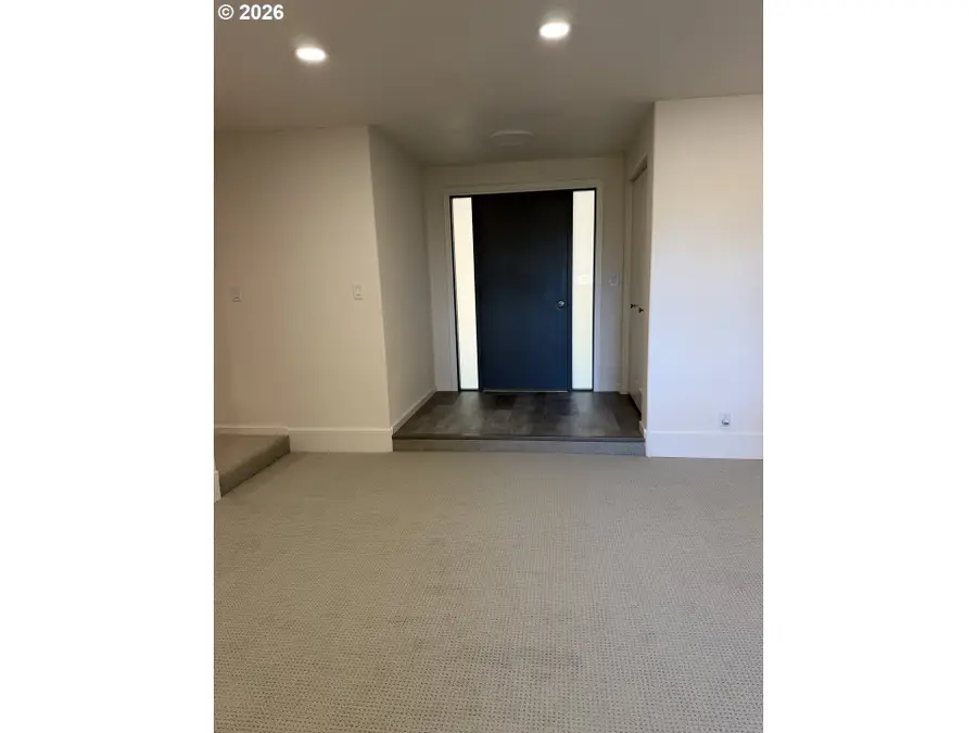 28016 Green Oaks Dr, Eugene, OR 97402 - #3