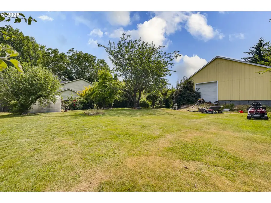 9009 N Bristol Ave, Portland, OR 97203 - #3