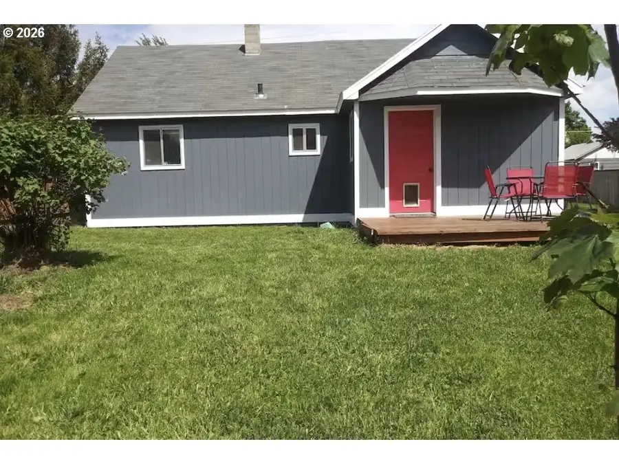 805 4th St, Baker City, OR 97814 - #2