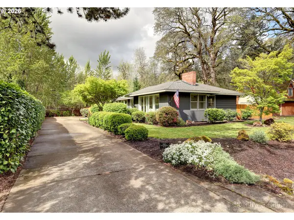 17015 Tualatin St, LakeOswego, OR 97035