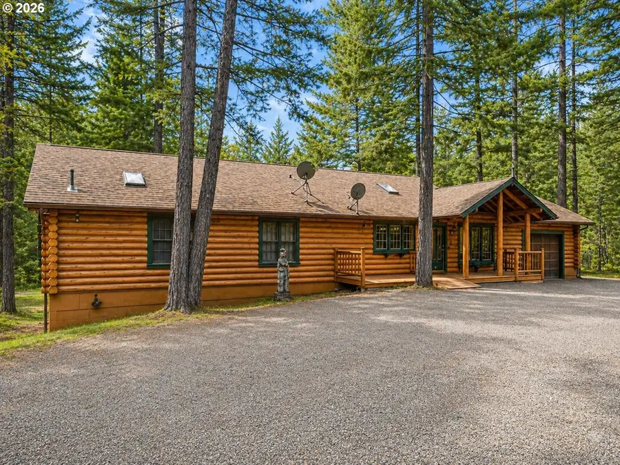 453 Glendon Rd, Kerby, OR 97531 - #2