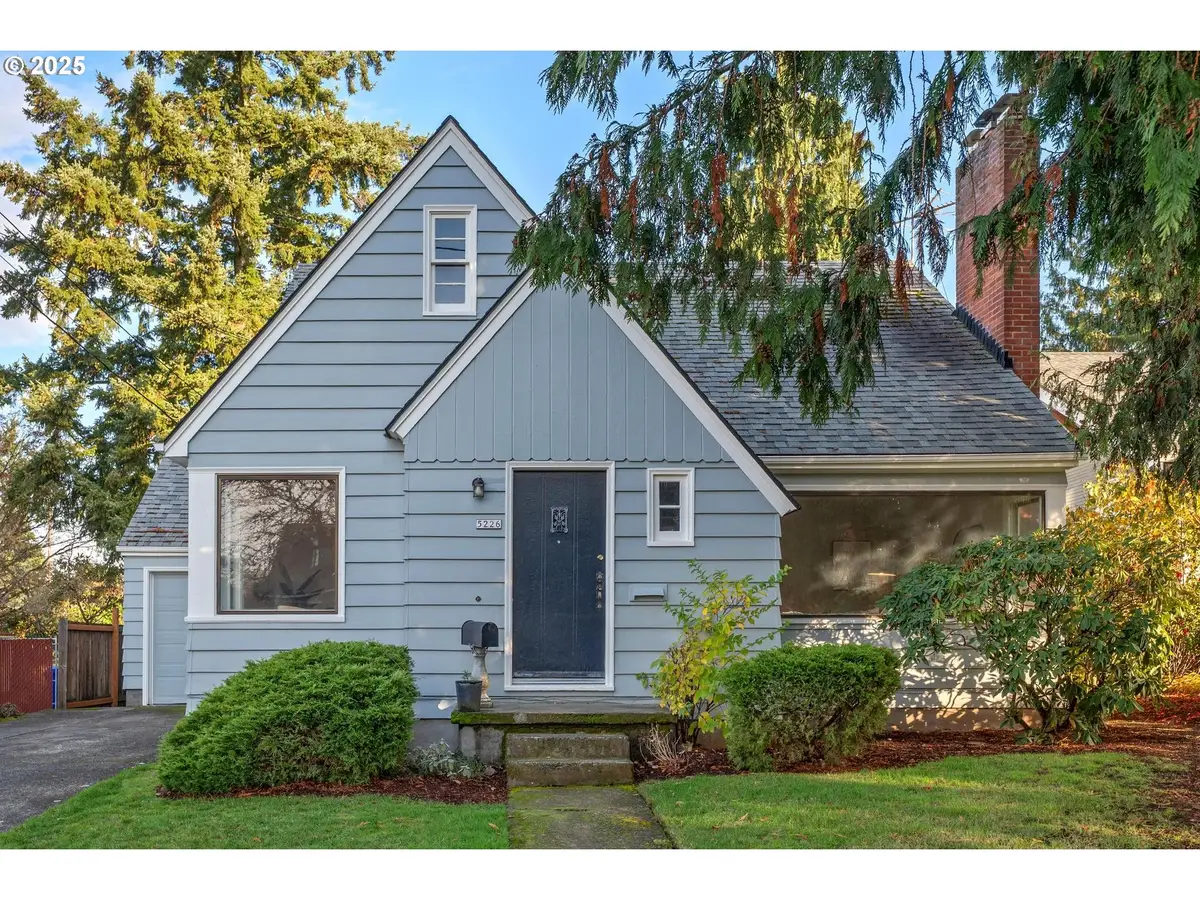 5226 NE 35th Pl, Portland, OR 97211 - Image #1