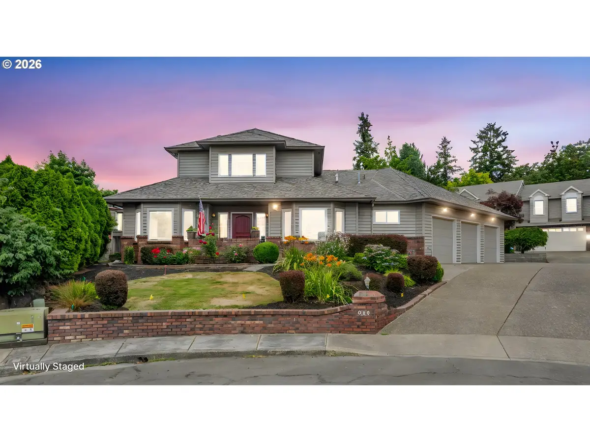 620 Barbary Ct, Gladstone, OR 97027 - #1