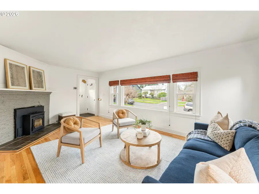 4000 NE 66th Ave, Portland, OR 97213 - #2